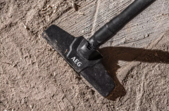 Aeg BHSS18C-0 18V Akülü El Süpürgesi (Aküsüz)