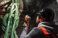 Aeg BTL 18C2-0 18V  Akülü LED El Feneri (Aküsüz)