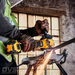 Dewalt DCG409T1 18V 125 MM Akülü Taşlama Makinesi