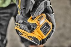 Dewalt DCD805P2T 18V 5.0AH Li-Ion Kömürsüz Çift Akülü Darbeli Matkap