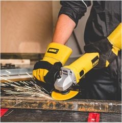 Dewalt DWE4016 730 W 115 MM Avuç Taşlama Makinesi