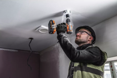 Aeg BSB 18SBL2-202C Sarjlı Darbeli Matkap 2x2,0 Ah 4935480058