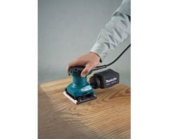 Makita BO4557 Avuç İçi Titreşim Zımpara Makinası 180W