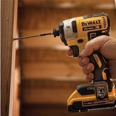 Dewalt DCD791NT + DCF887NT 18V 2Ah Akülü Vidalama Seti Çift Akülü Profesyonel Usta Seti