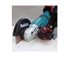 Makita GA7030 Büyük  Taşlama Makinası 2400W