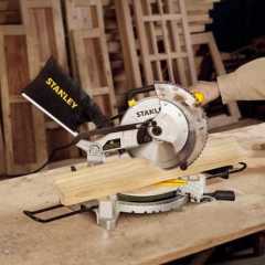 Stanley SM16-TR 1650W Gönye Kesme Makinesi