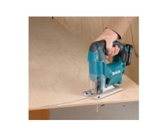 Makita JV101DWAE Dekupaj Testere Makinası 12V / 2.0 Ah