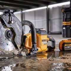Dewalt DCS690X2 54V 9AH Kömürsüz Taş/Beton Testeresi