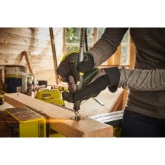 RYOBİ R18RT-0 AKÜLÜ GRAVÜR SETİ 33 PARÇA (AKÜ DAHİL DEĞİL)