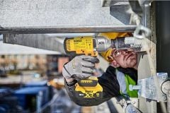 Dewalt DCF900P2T 18VOLT/5.0AH 1396NM Çift Akülü Profesyonel Somun Sıkma