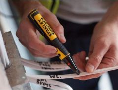 Stanley FMHT82567-0 Temassız Voltaj ve Metal Dedektörü 1000V