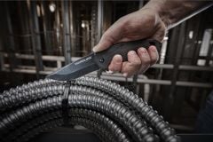 Milwaukee Hardline Katlanır Bıçak 89 MM 4932492453