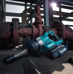 MAKITA TW010GZ AKÜLÜ 40V KÖMÜRSÜZ DARBELİ SOMUN SIKMA (AKÜSÜZ)