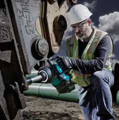 MAKITA TW010GZ AKÜLÜ 40V KÖMÜRSÜZ DARBELİ SOMUN SIKMA (AKÜSÜZ)